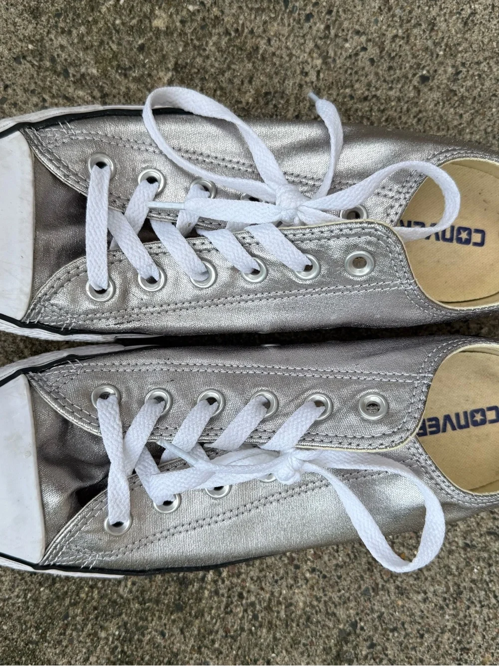 Converse Low Top